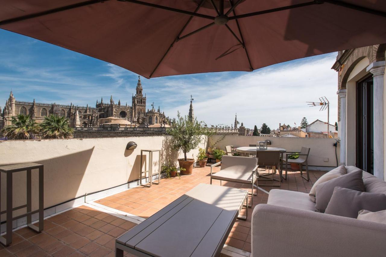 Puerta Del Leon Apartment Seville Exterior photo